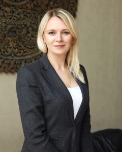 elena